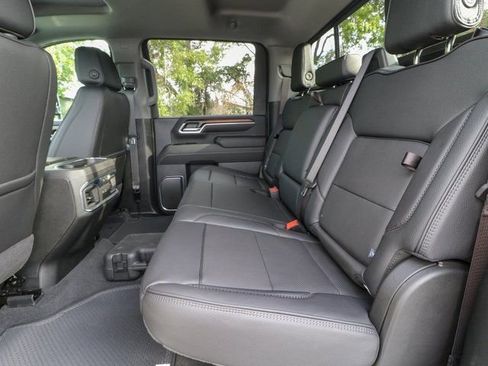 New 2025 GMC Sierra 2500 Denali w/ Denali Reserve Package image 28