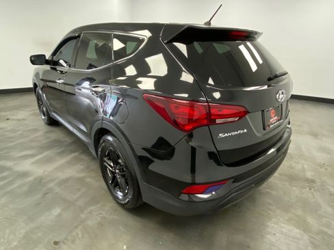 Used 2018 Hyundai Santa Fe Sport AWD/4WD image 4