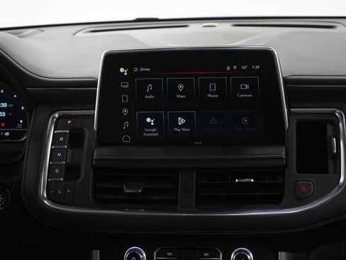 Used 2023 GMC Yukon SLT w/ SLT Premium Package AWD/4WD image 15