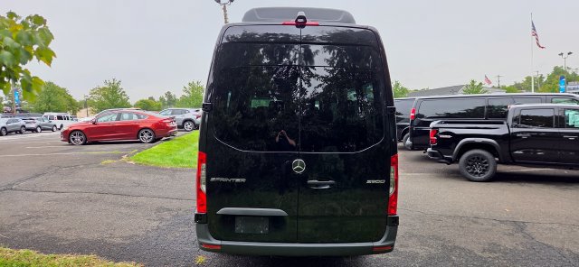 Used 2025 Mercedes-Benz Sprinter 2500 image 7