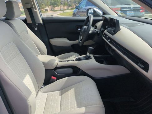 Certified 2024 Honda HR-V LX image 24