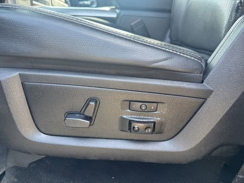 Used 2017 RAM 1500 Laramie w/ Convenience Group image 20