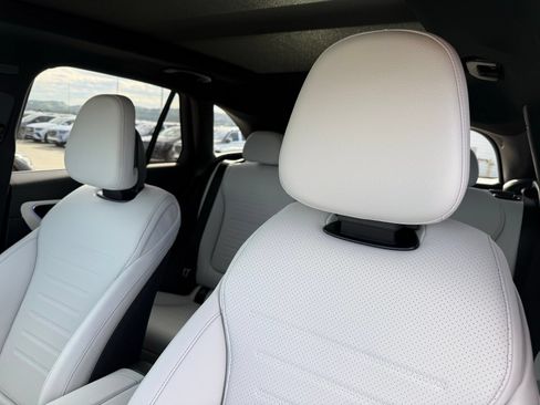 New 2026 Mercedes-Benz GLC 300 image 17