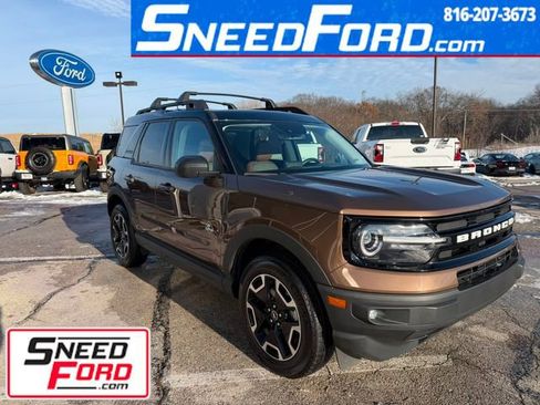 Used 2022 Ford Bronco Sport Outer Banks w/ Tech Package image 1