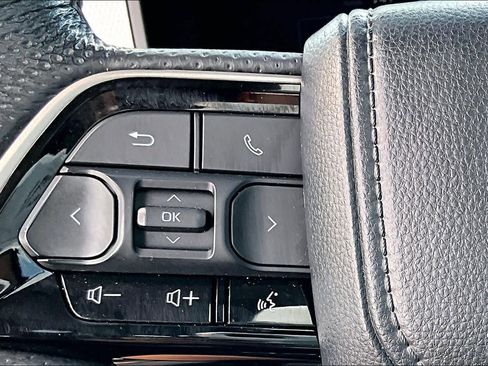 Used 2024 Toyota Tundra Limited image 24