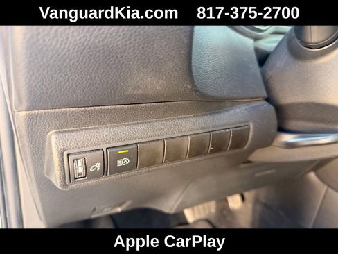 Used 2020 Toyota Corolla LE image 16