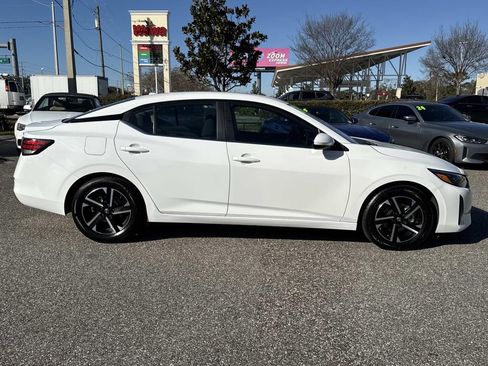 Certified 2024 Nissan Sentra SV image 2