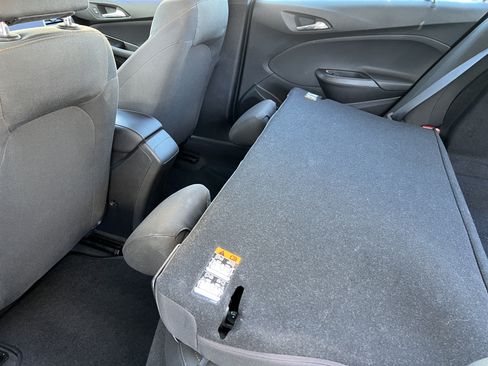 Used 2018 Chevrolet Cruze LS FWD image 16