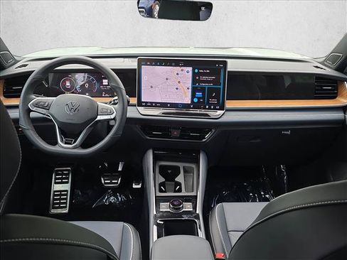 New 2026 Volkswagen Tiguan SEL R-Line AWD/4WD image 20