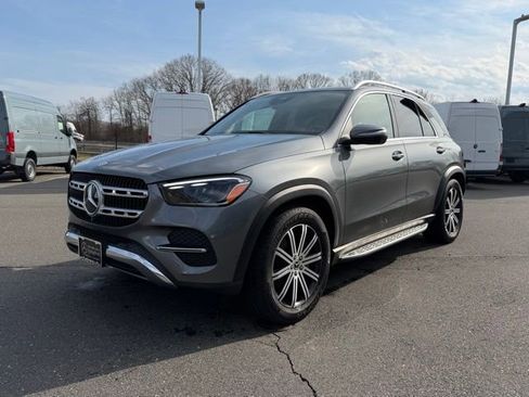 Used 2026 Mercedes-Benz GLE 350 4MATIC image 3