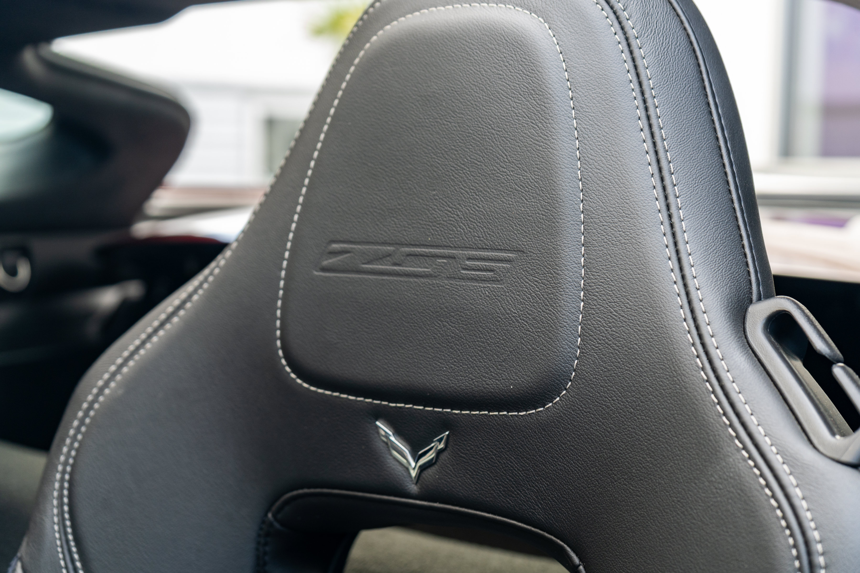 Used 2016 Chevrolet Corvette Z06 w/ 3LZ Preferred Equipment Group RWD image 11