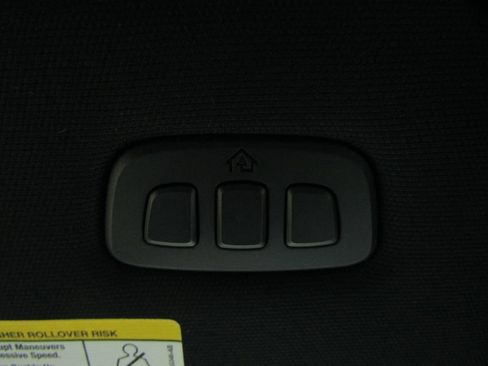 Used 2023 Ford F150 Lariat image 38