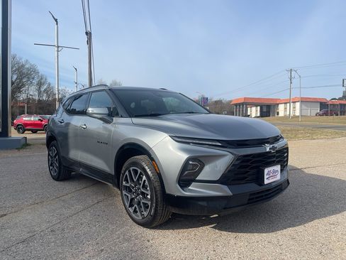Used 2025 Chevrolet Blazer RS image 12