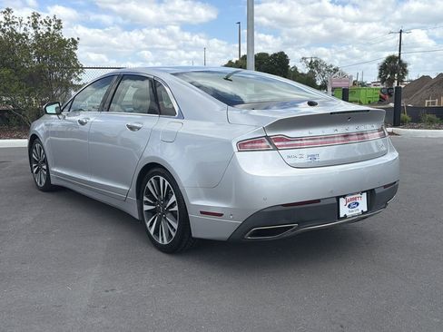 Used 2019 Lincoln MKZ Reserve FWD image 6