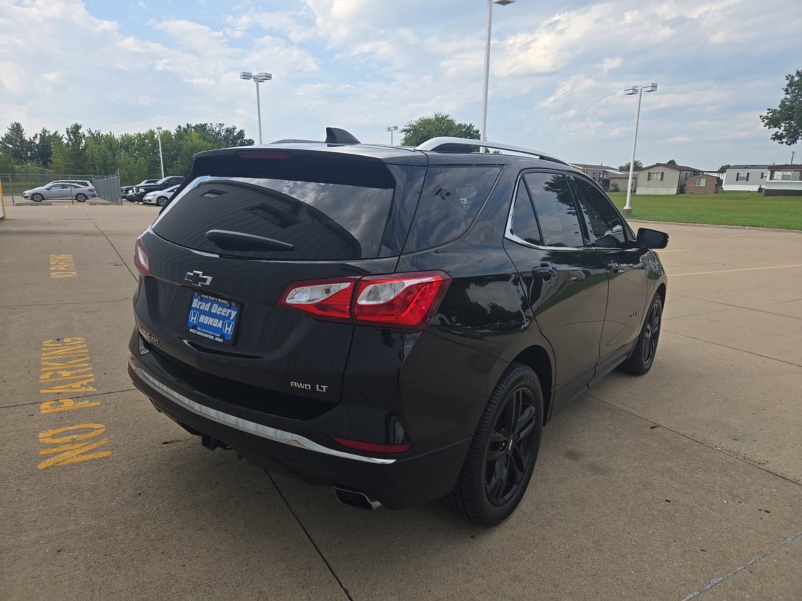 Used 2020 Chevrolet Equinox LT w/ Midnight Edition AWD/4WD image 6