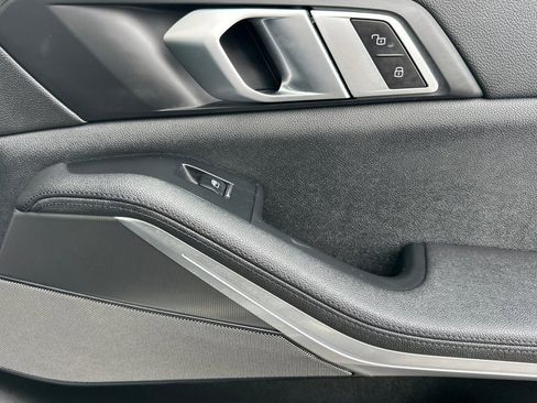 Used 2021 BMW X5 sDrive40i w/ Premium Package image 19