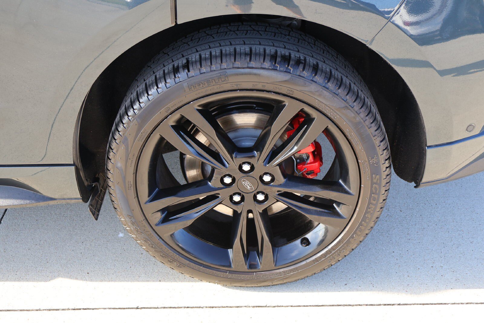 Used 2022 Ford Edge ST w/ Equipment Group 401A AWD/4WD image 10
