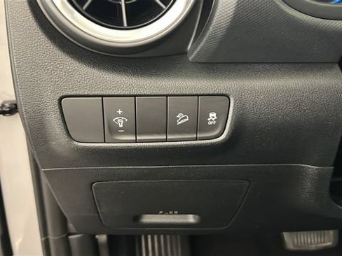 Certified 2023 Hyundai Kona SEL w/ Convenience Package AWD/4WD image 19