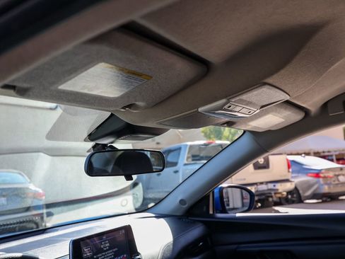 Used 2023 Nissan Sentra SV image 13