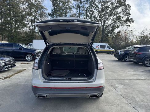 Used 2022 Lincoln Nautilus Reserve w/ Equipment Group 201A image 22