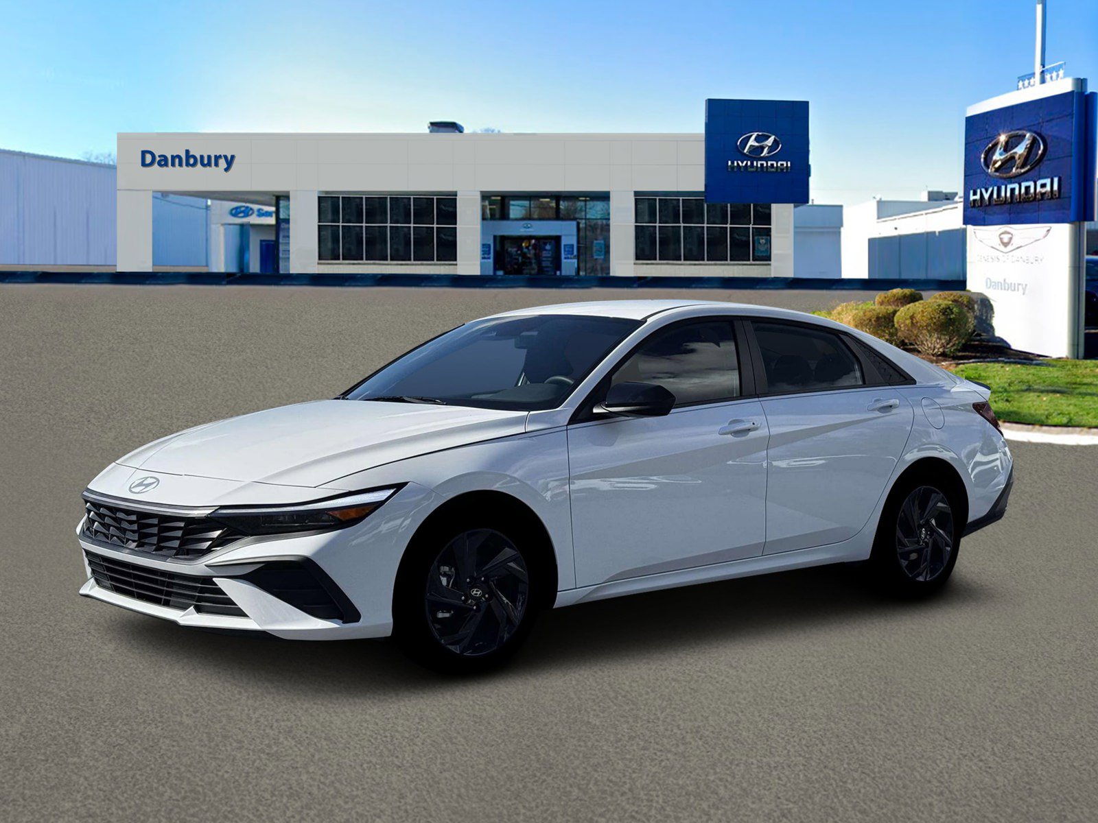 New 2026 Hyundai Elantra SEL FWD image 2