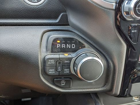 Certified 2025 RAM 1500 Big Horn image 17