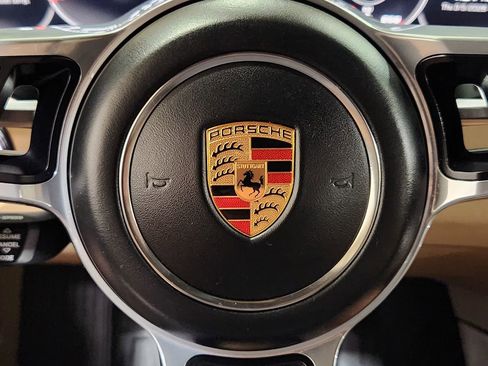 Used 2019 Porsche Cayenne image 51