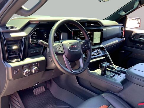 Used 2026 GMC Sierra 1500 AT4 w/ AT4 Premium Package AWD/4WD image 18