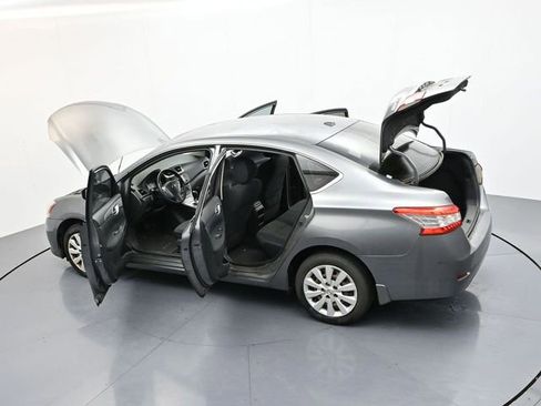 Used 2015 Nissan Sentra SV image 40