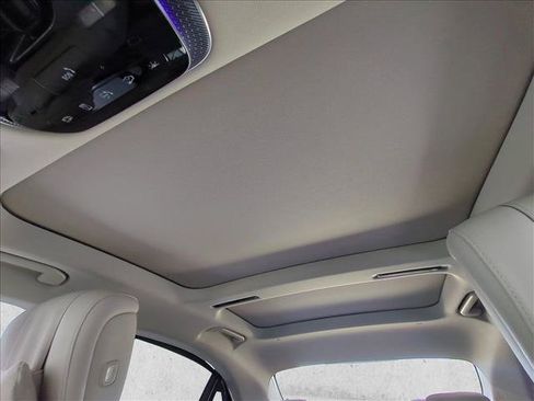 Used 2023 Mercedes-Benz S 500 4MATIC image 16