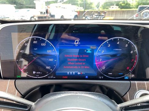 Used 2025 Mercedes-Benz E 350 4MATIC Sedan image 21