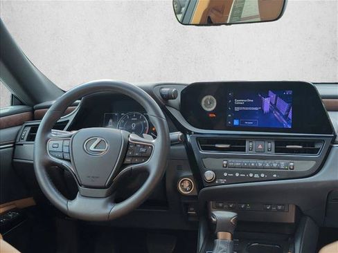 Used 2024 Lexus ES 350 w/ Premium Package FWD image 26