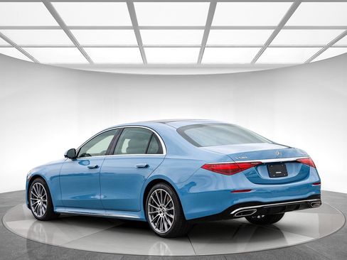 New 2026 Mercedes-Benz S 580 4MATIC Sedan image 2
