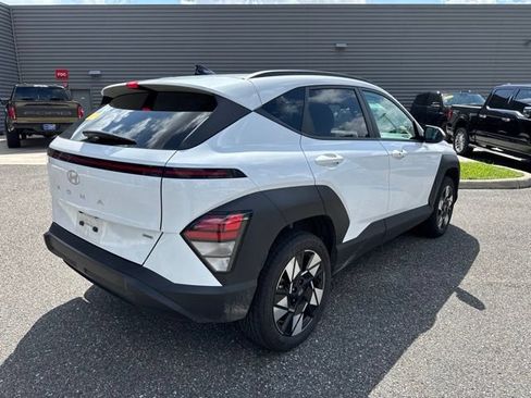 Certified 2024 Hyundai Kona SEL AWD/4WD image 7