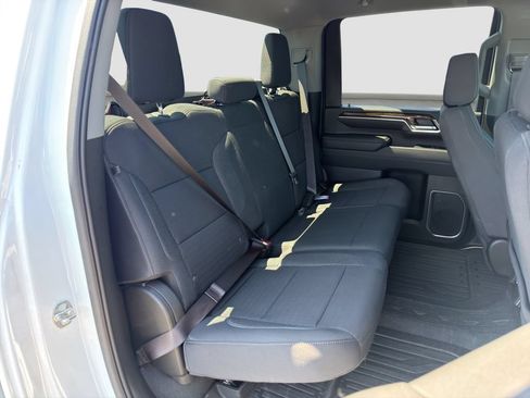 Used 2024 GMC Sierra 2500 SLE w/ SLE Value Package; AWD/4WD image 19