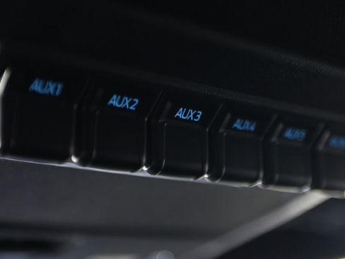 Used 2025 Ford F150 Raptor w/ Equipment Group 803A Raptor R image 39