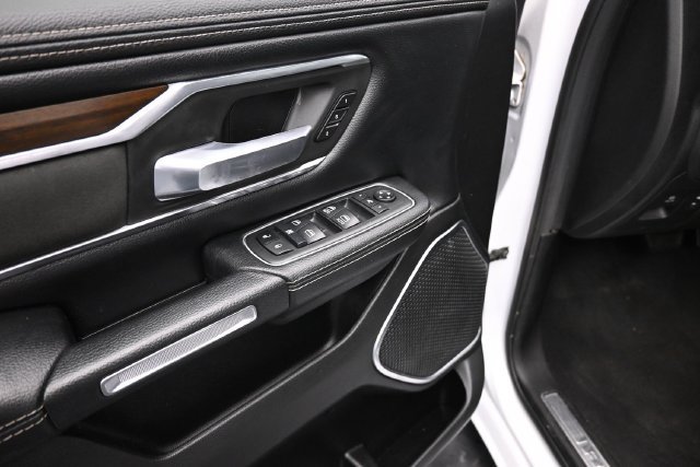 Used 2021 RAM 1500 Laramie AWD/4WD image 16