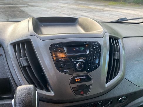Used 2019 Ford Transit 350 130 Medium Roof RWD image 13