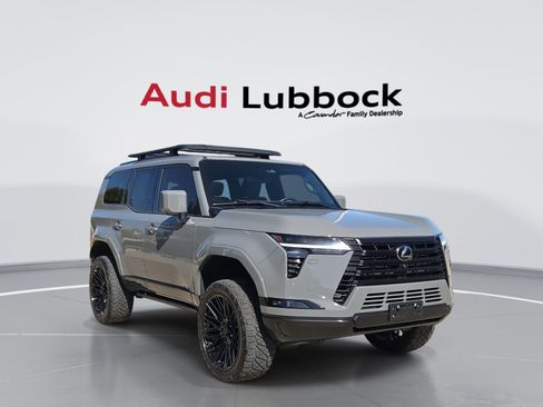 Used 2024 Lexus GX 550 w/ Accessory Package (2T) AWD/4WD image 1