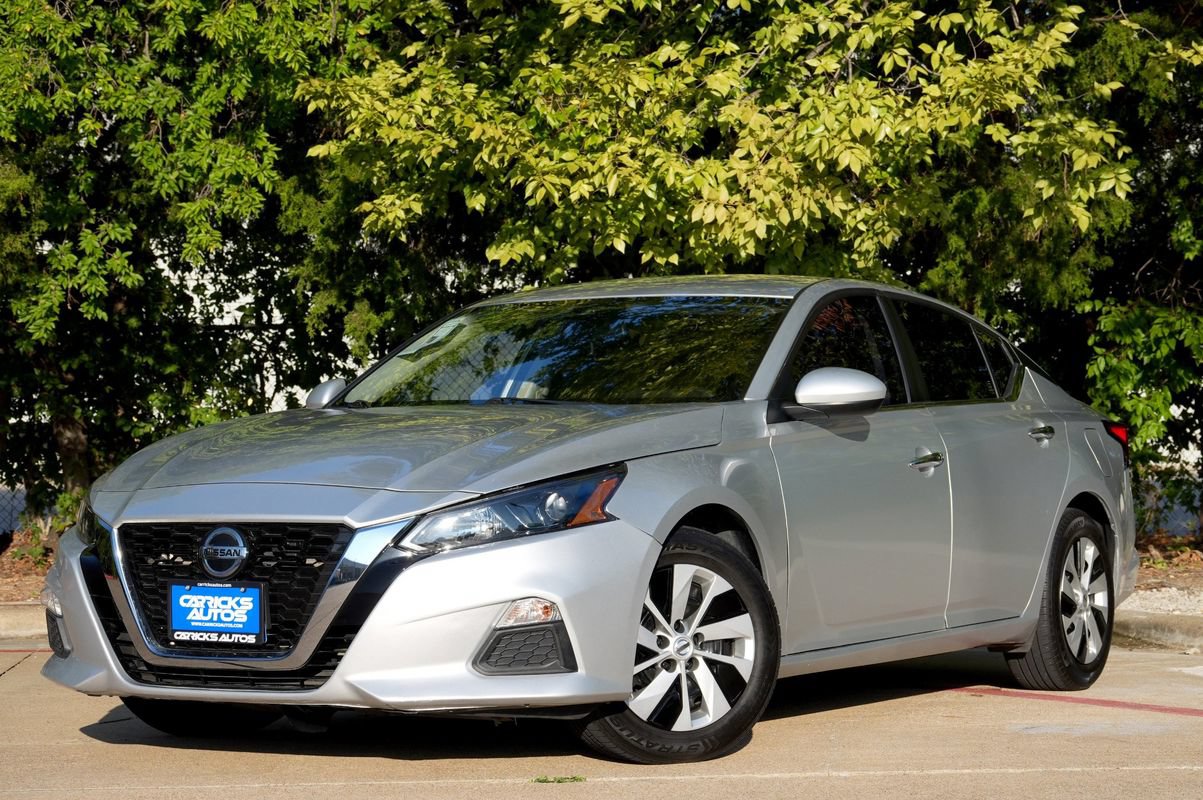 Used 2022 Nissan Altima 2.5 S FWD image 2