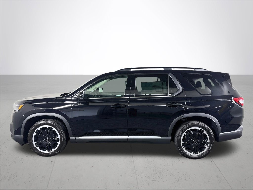 New 2026 Honda Pilot Touring image 9