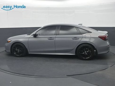 Used 2025 Honda Civic Sport image 4