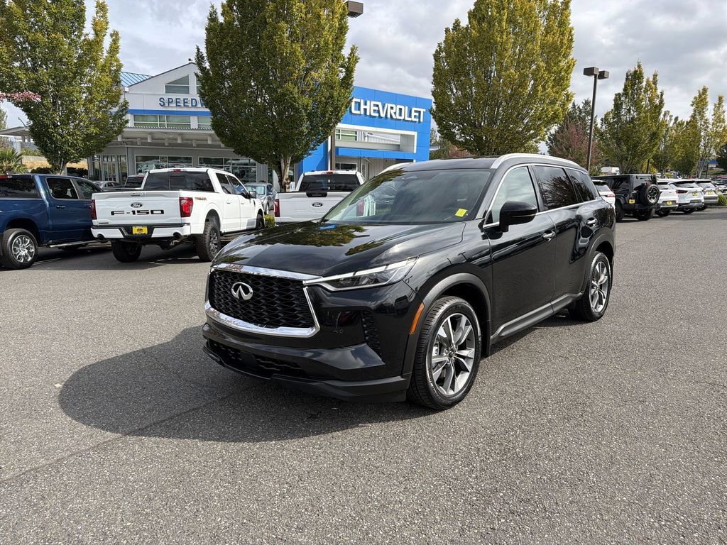 Used 2025 INFINITI QX60 Luxe AWD/4WD image 5