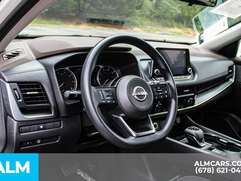 Used 2023 Nissan Rogue SV AWD/4WD image 21