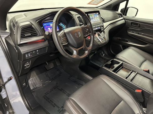 Used 2024 Honda Odyssey Sport image 24