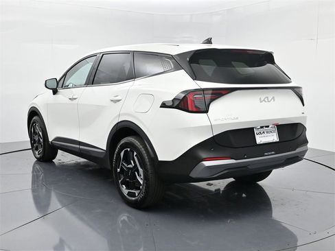 New 2026 Kia Sportage S image 6
