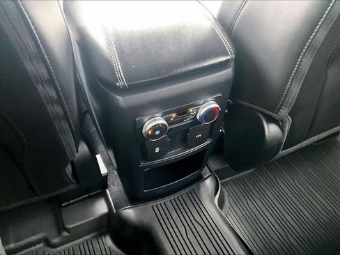 Used 2021 Ford Explorer XLT w/ Equipment Group 202A AWD/4WD image 30