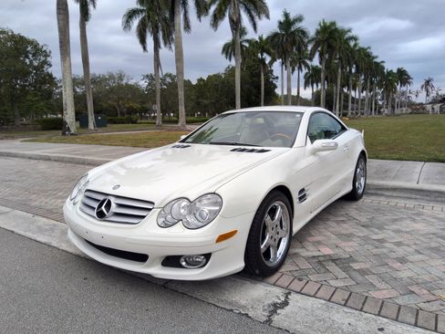 Used 2007 Mercedes-Benz SL 550 SL 550 Roadster 2D image 13