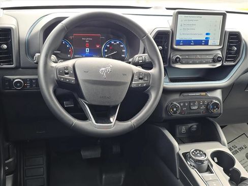 Used 2024 Ford Bronco Sport Badlands AWD/4WD image 11