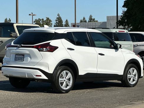 Used 2024 Nissan Kicks S FWD image 2